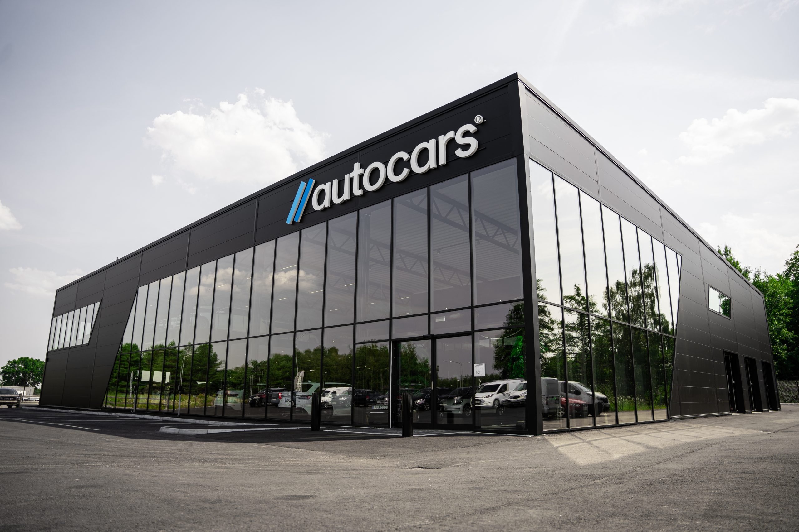 DSC05558 Autocars